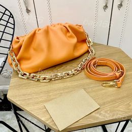 8A miroir nouveau sac de créateur de luxe sac pour femme classique mode originale en gros célèbre marque épaule messager grande capacité chaîne nuage sac