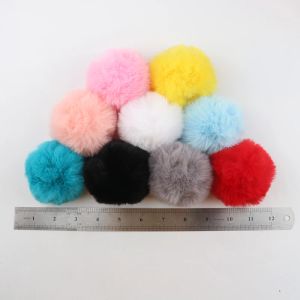 8 cm Pompones Big Fake Faux Fur Pompom Solid Color Charms Soft Fluffy Balls Craft Supplies Diy Winter Sjal Banie Decor