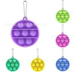 8 couleurs jouets pendentif enfants adultes roman Push Bubble jeu de société jouet sensoriel charmes anxiété anti-Stress cadeaux H38T6PV6494415