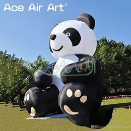 8mh (26ft) met blower mooie dierenkarakter opblaasbare panda opgeblazen berenmodel zittend op de grond voor advertenties en verkoop