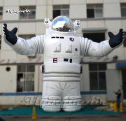 8 mH (26 pieds) avec souffleur Astronaute gonflable géant extérieur, modèle de figurine artistique, ballon spatial gonflable pour exposition aérospatiale et spectacle spatial