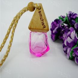 8ML Spray Color Triangle Diamond Car Pendant Perfume Glass Bottle Fine Car Hanging Botella vacía 100PCS / LOT Nhqng