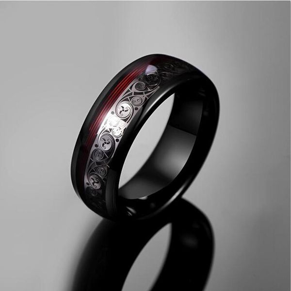 Anillo de acero de tungsteno de 8 mm de ancho Chapado en negro Patrón de espiral triple con incrustaciones + Cuerda de guitarra roja Anillo de carburo de tungsteno T229R