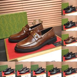 16MODEL Designer leren herenschoenen Zakelijke luxe nette schoen Britse vrije tijd Glanzend lakleer Retro gepolijste puntige schoenen met brede voeten