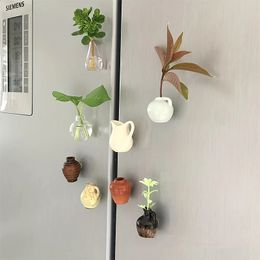 8pcs Creative Fridge Magnet Decor Set Mini Ceramics Vase DIY Simulation Fleur Bonsaï Décoration Home 240429