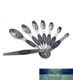 8 pcs à double face en acier inoxydable à mesurer la cuillère à teaspoon empilable pour mesurer les ingrédients secs et liquides en usine3650302