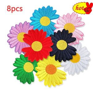 8st veel Daisy bloem geborduurde patches voor kleding naai opstrijkbare bulkverpakking schattige strepen stof jas kleine mix parche mochila