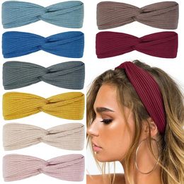 8Pcs Vintage Bandeaux Femmes Twist Noué Boho Bandes de cheveux extensibles pour les filles Criss Cross Turban Plain Headwrap Yoga Entraînement 240125