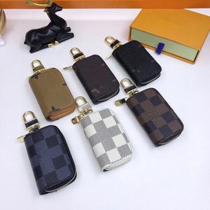 8styles Designer Men Keychains Sacs de voiture Case Unisexe Unisex Geut Le cuir portefeuille Femme Femmes Zipper Cas de porte-clés Smart Caves Course Chaîne avec boîte