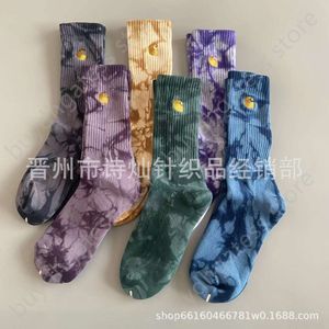 8wpm Chaussettes de serviette de mode pour hommes et femmes Marque de mode Carthart Bonneterie Gold Standard Broderie Tie Dyed High Tube Tide Bottom Épaissi Sports Basketball