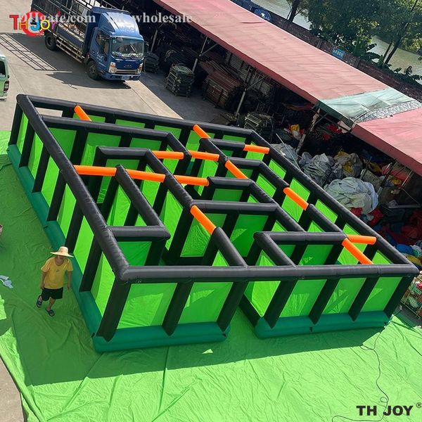 Labyrinthe gonflable géant 8x8m, puzzle, arène, étiquette, jeu de carnaval, à vendre