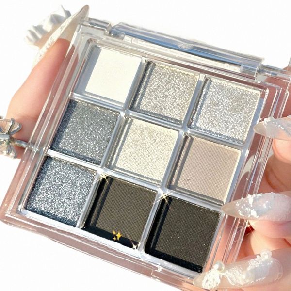 9 couleurs Palette de fard à paupières de Noël Transparent Shimmer Shine Glitter Palette d'ombres à paupières Mat Terre Couleur Pigments pour les yeux Palett R15z #