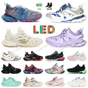 9 dagen geleverd Track 3 30 Led Night Casual Shoes Heren Dames Designer Sneakers Tracks LED 20 Runner 70 Triple S All Black and White Lace Up Platforms Sneakers Outdoor W