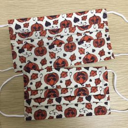 9 Stijl Kinderen Respirator Wegwerp Halloween Ontwerpers Gezichtsmasker met Oor Loop 3 Ply Ademend voor het blokkeren van stofontvuiling Masker