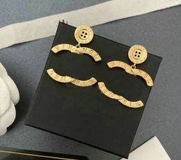 9 Style Luxury Brand Pearl Sleat Bringle Broutage Designer Designer Boucles d'oreilles en diamant Bijoux de fête pour femmes