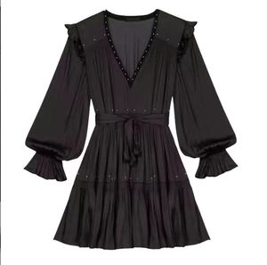 908 L 2022 Otoño Vestido de pasarela para mujer Vestido negro de manga larga con cuello en V Estampado floral qianhe