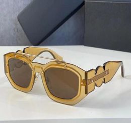 908top Luxury Lunettes de soleil Nouvelles lunettes de soleil de créateur rétro classiques Tendance de la mode 2022 Soleil Antiglare UV400 Casual Eyeglass F8215162