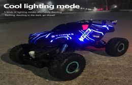 92216 Remote Control Car Mist Spray 116 Offroad Buggy grimpant LED LUMIÈRE 24G 4WD RC CAMBORS CABLES POUR KIDS2677594