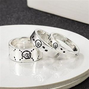 925 Diseñador de plata Anillo de corazón de amor Hombres Mujeres Anillo de serpiente Anillo de bodas de pareja de alta calidad con caja de diseño masculino y femenino Bu2835