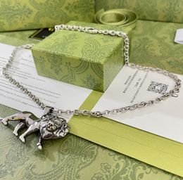 925 Collier de créateur argenté G Jewelry Fashion Collier Gift Mens Long Letter Chains Colliers pour hommes Femmes Golden Chain Jewlery Partyn avec boîte