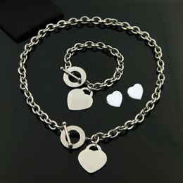 Amour coeur collier bracelet bijoux ensembles designer OT bijoux pour femmes hommes bracelets colliers anniversaire cadeau de Noël bijoux de mariage