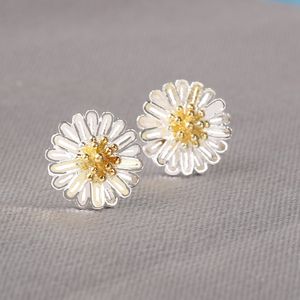 925 argent aiguilles belle Mini boucles d'oreilles femmes mignon coeur étoile lune marguerite noël noël planète papillon oreille goujons