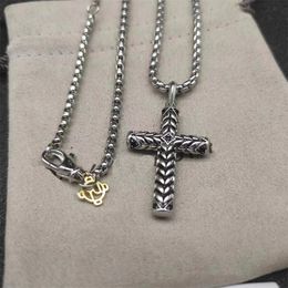 925 Sterling Silver Cross Pendentif Designer DY Collier Tête De Crâne Ensemble Diamant Or Tournesol Dy Collier Femmes Mode Vintage Chaîne Torsadée Bijoux Cadeau