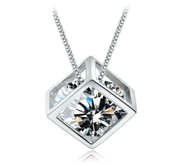 925 Articles en argent sterling bijoux Colliers de mariage vintage bijoux carré Cube diamant pendentif Déclassement Colliers 257E4365170