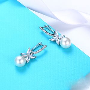 Pendientes de tuerca de diseño de trébol de amor de plata de ley 925 para mujer, marca de lujo, mariposa de diamante completa OL, dije de compromiso, anillos de oreja de perla, pendiente, joyería KZ5T