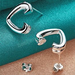 925 Sterling Silver Love Heart Stud -oorbellen voor vrouw bruiloft verloving Fashion Party Charm Jewelry