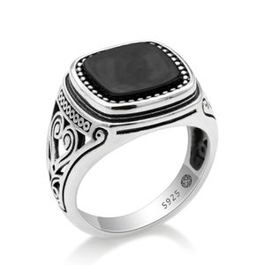 925 Sterling zilveren herenring met Suqare natuurlijke zwarte steen gesneden ontwerp Thaise zilveren ring voor dames heren Turkse sieraden7056467