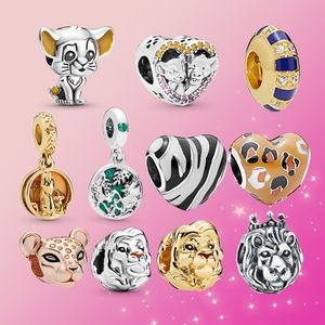 925 Sterling Silver New Golden and Silver Lion King Xiba Zebra Love Charm Fashion Women Charm Beads Convient aux bracelets et bracelets, Exclusif pour les cadeaux pour femmes