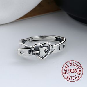 925 Sterling Silver Ring Retro Heart Belt Design