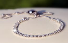925 Sterling Silver Sparkling Slider Tennis Bracelet Past voor Europese armbanden Charms and Beads9103886