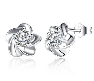 Pendientes de plata de ley 925, joyería de moda, flor de cinco hojas con cristal de circonita, pendiente de estilo elegante para mujeres y niñas