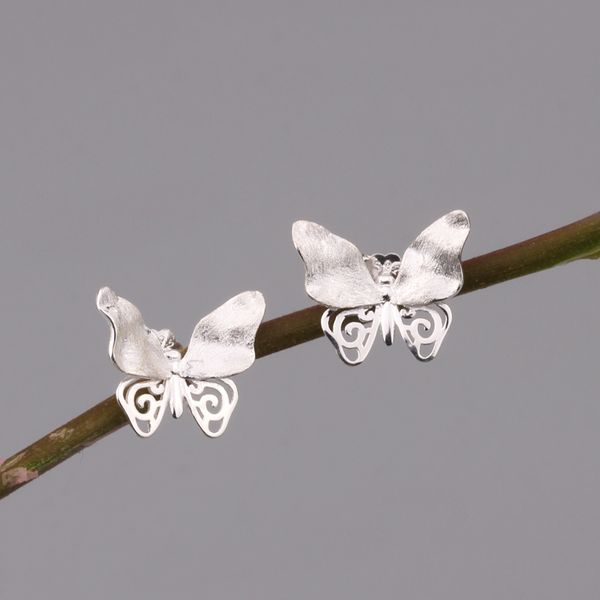 Boucles d'oreilles papillon creuses en argent sterling 925, conception de niche féminine, haut de gamme, exquis, dessin à la main, accessoires de bijoux assortis