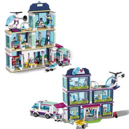 932 stks Heartlake City Hospital Model Bouwstenen Compatibel Meisjes Vrienden Bricks met figuren Speelgoed voor kinderen Geschenken Y1127