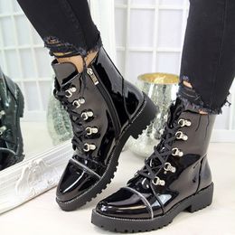 939 Patente Motocicleta Autumn PU Fashion Fashion Toe Combat Combat Women Women Sadies Snow Office Office Dropshipping 200916 717