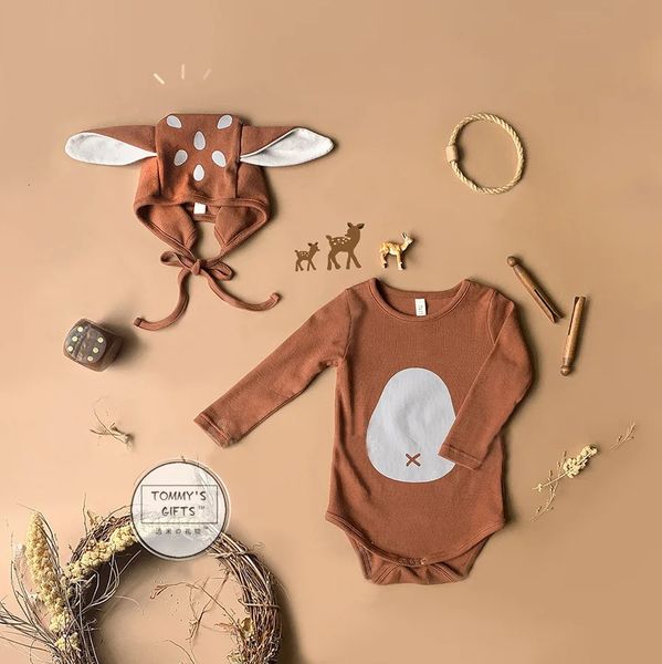 9406 vêtements nés dessin animé bébé body créatif faon infantile Triangle vêtements d'escalade bébé garçon vêtements fille Onesies240311