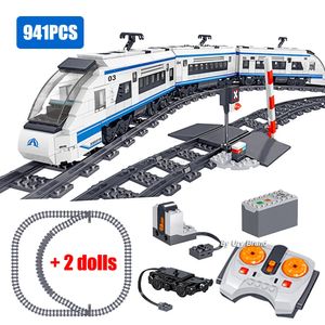 941PCS Technisch RC High Speed Train Model Elektrische stroom Batterijmotor Onderdelen Remote Control Building Blocks Toys for Kids Boys 240428