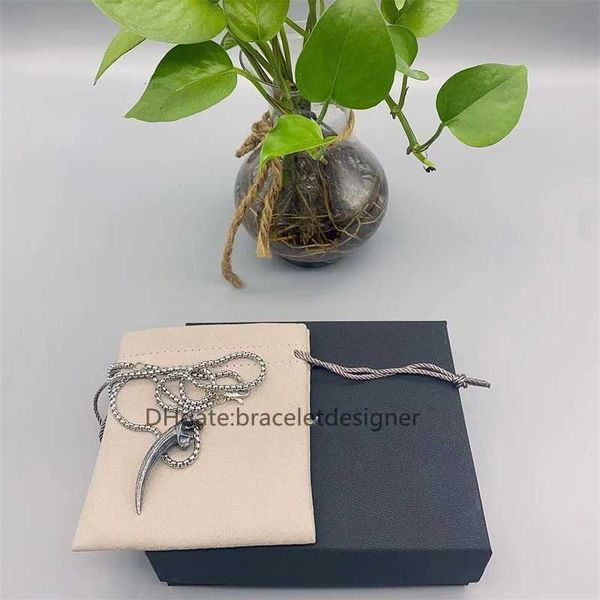 95% de réduction sur la liquidation du magasin en gros personnalisé pendentif chaîne collier mode luxe bijoux corne de bœuf hommes pour hommes anniversaire anniversaire concepteur cadeau colliers SSN6