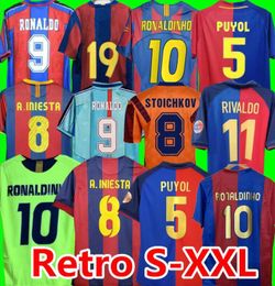 96 97 Maillots de football rétro RIVALDO 100e maillot de football XAVI PUYOL A. INIESTA 03 04 05 06 07 08 09 10 11 1999 RONALDINHO IBRAHIMOUIC GIOVANNI PIQUE HENRY