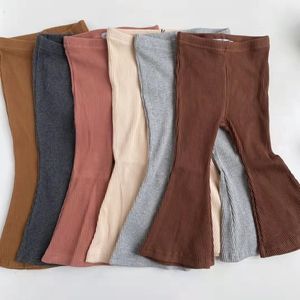 9624C Enfants Pantalon Bébé Fille Boot Cut Pantalon Automne Printemps Pit Rib Filles À La Mode Rétro Bell Bas 1-5 Ans Pantalon Enfant 220803