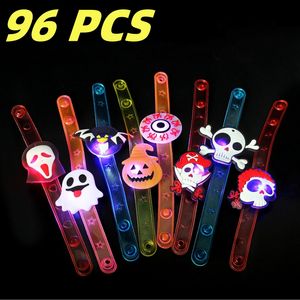 Bracelet lumineux LED pour noël/Halloween, 96 pièces, squelette clignotant, chauve-souris, citrouille, décoration de fête, 918