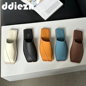 970 Femmes peu profondes Slippers Mules Modern Beach Spring Outside Outside Fashion Casual Tlides Female Chaussures Ladies Flats Slipper 240223 369