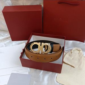 985 Ceinture en cuir lisse ceintures de luxe designer pour hommes grande boucle mâle chasteté haut de la mode hommes en gros