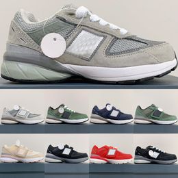 990s Kids Sneakers Designer 990 Chaussures pour tout-petits Children Children Boys Filles Trainers Youth Hook Loop Lace-Up Sport Kid Shoe Grey Grey Green Navy Black P A6IJ #