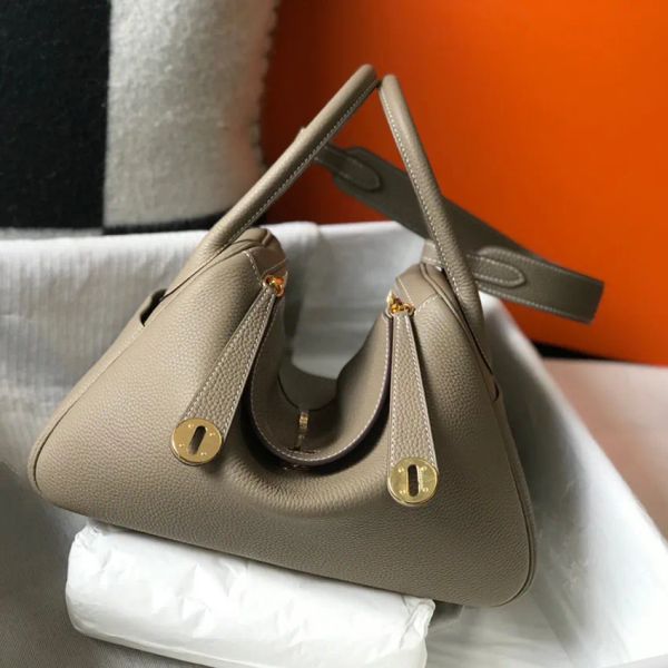 9A Designer marque de luxe classique élégant sac à main pour femme de haute qualité en cuir de vachette original et matériel haut de gamme produire un sac à bandoulière