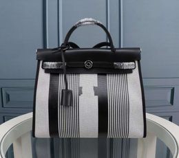 9a Nivel de calidad Bag Bag Bag Bag Designer Luxury Handerbody Crossbody Purse Cow Wide Genuine Real Leather Canvas Grandes compras de mensajería NUEVA 24