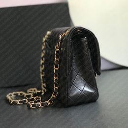 9AA TOP 1 1 SAC de créateurs Sac à rabat 23cm 25cm 30cm Sac à bandoulière en cuir authentique Femme Sac à bandoulière Sac à épaule de mouton Sac de chaîne caviar avec boîte